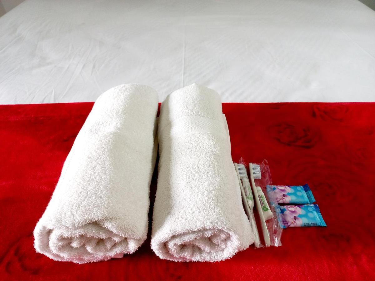 Harmony House Syariah near Alun Alun Pati Hotel Bagian luar foto